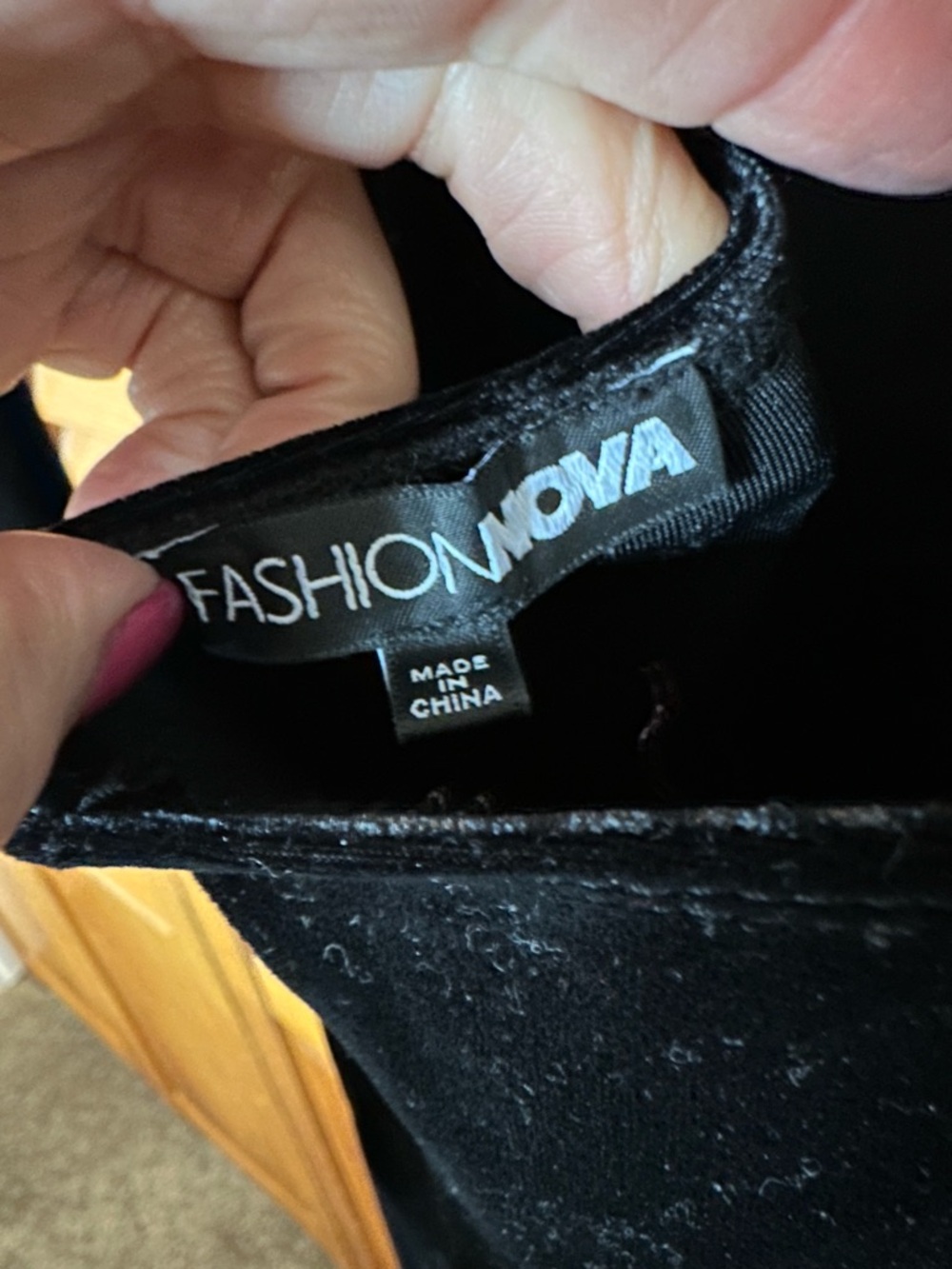 Fashion Nova Black Velvet Maxi Dress Medium Open Back Long Sleeve Evening Gown - Picture 4 of 4